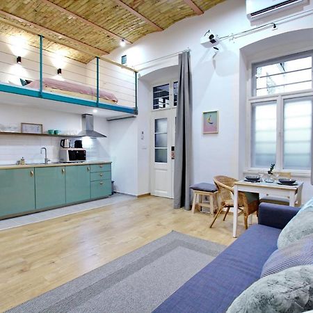 Lovely&Modern Downtown Apartment With Free Parking بودابست المظهر الخارجي الصورة