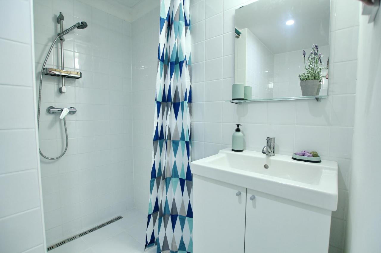 Lovely&Modern Downtown Apartment With Free Parking بودابست المظهر الخارجي الصورة